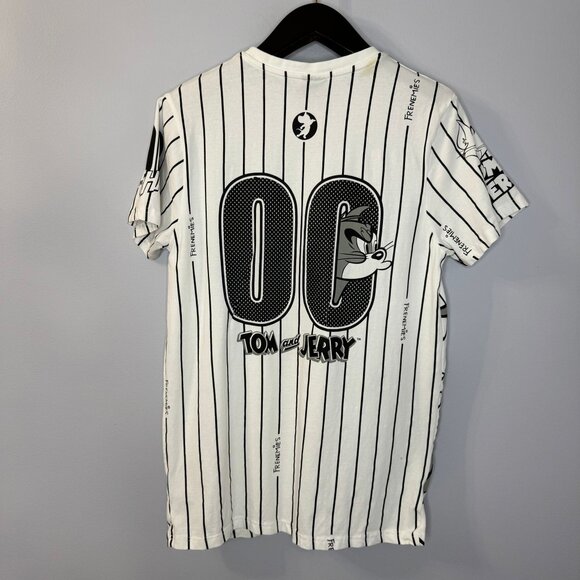 Tom and Jerry Crew Neck White Striped Frenemies Patch T Shirt Sz M - Picture 7 of 10